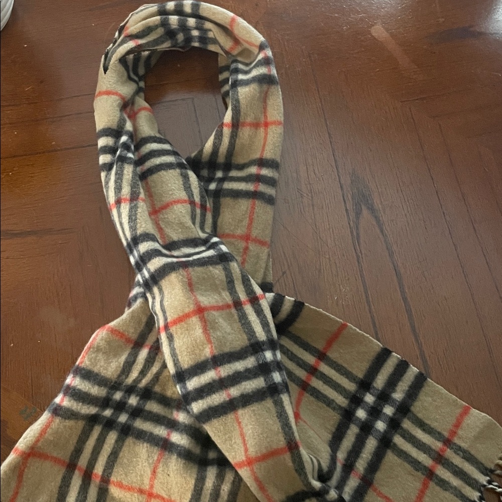 Burberry Cashmere Plaid Scarf in Tan and Black
